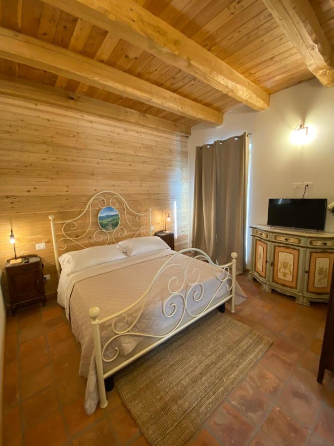 הוילה Diano dʼAlba Cascina Maina מראה חיצוני תמונה